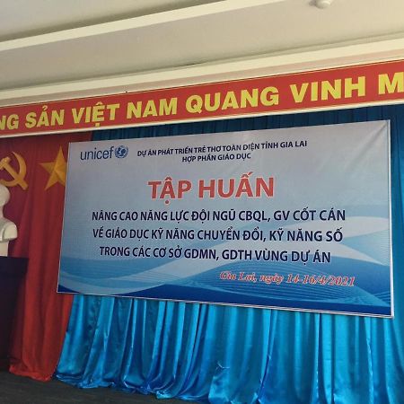 Cong Doan Gia Lai Hotel Pleiku Extérieur photo